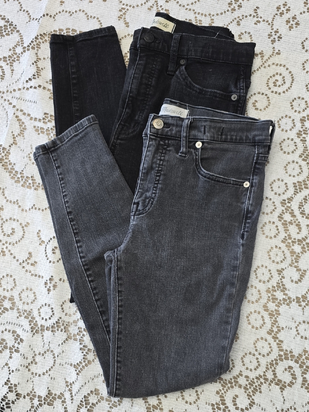 2 Madewell Skinny Jeans in Black and Grey